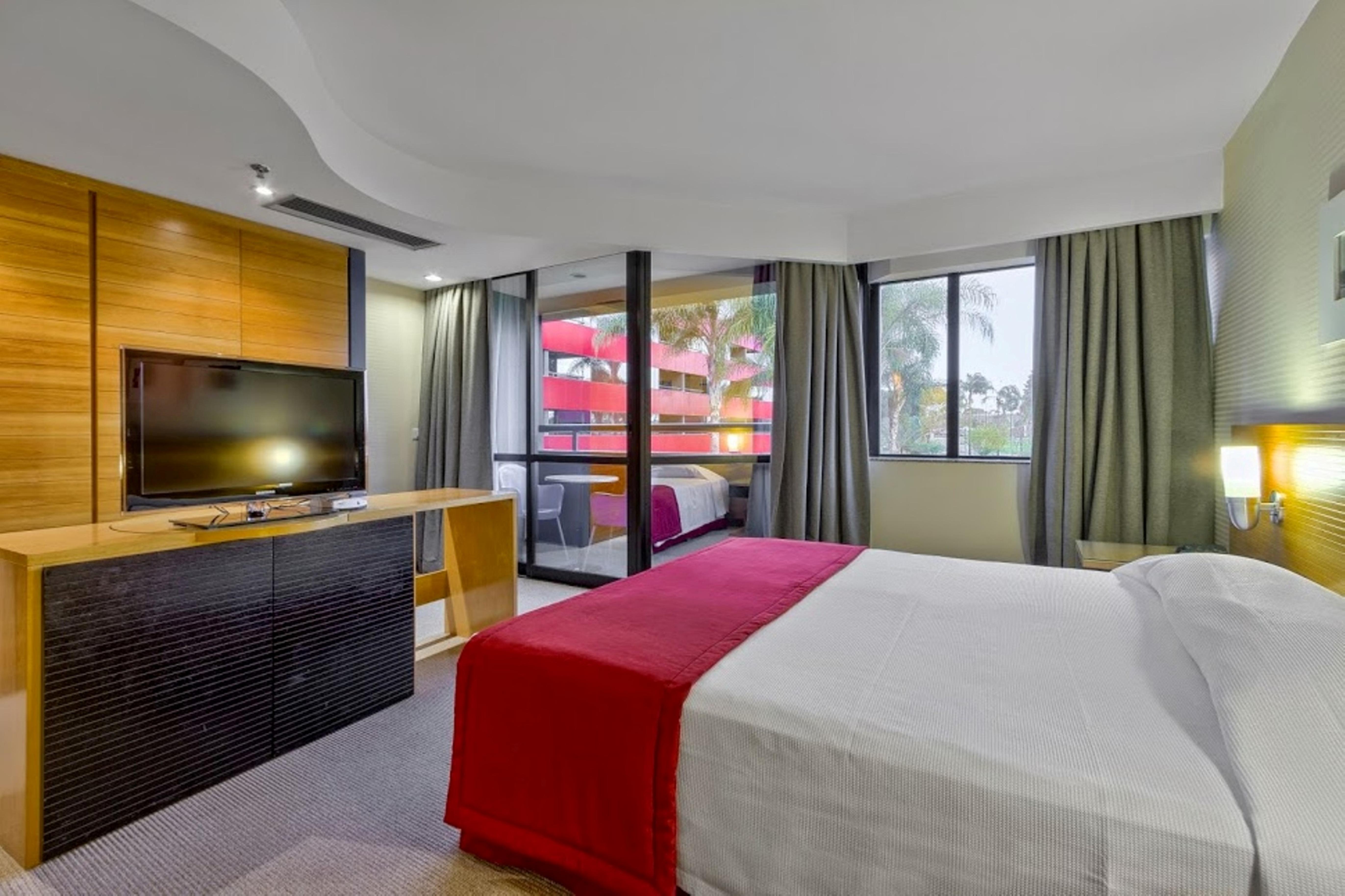 Golden Tulip Alvorada Hotel